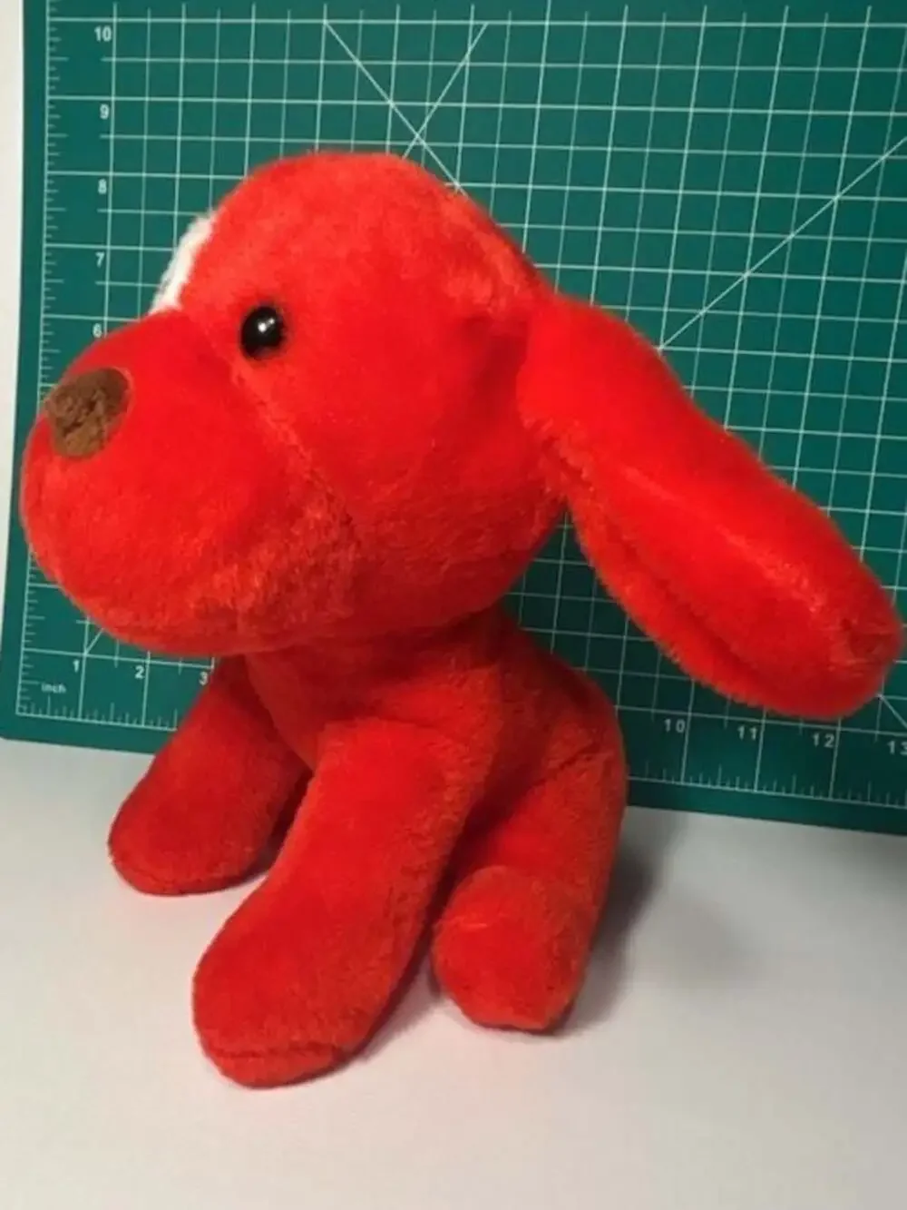 Aurora World Clifford The Big Red Dog Plush Stuffed Animal